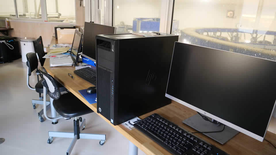 データ管理　モニタールーム